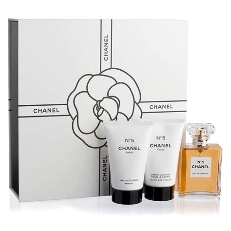 buy chanel no 5 macys|Chanel number 5 gift set.